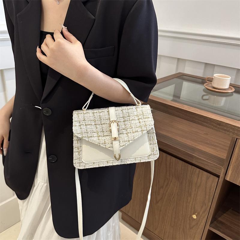 Fashionable and Casual Square Bag Korean Version of Summer New Simple and Fashionable One-shoulder Crossbody Women's Bag Chain Handbag