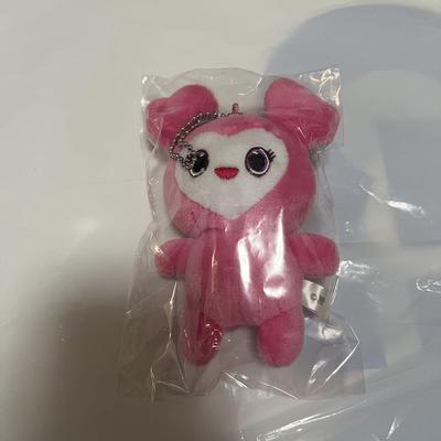 [USED] TWICE Lovely Bag Charm