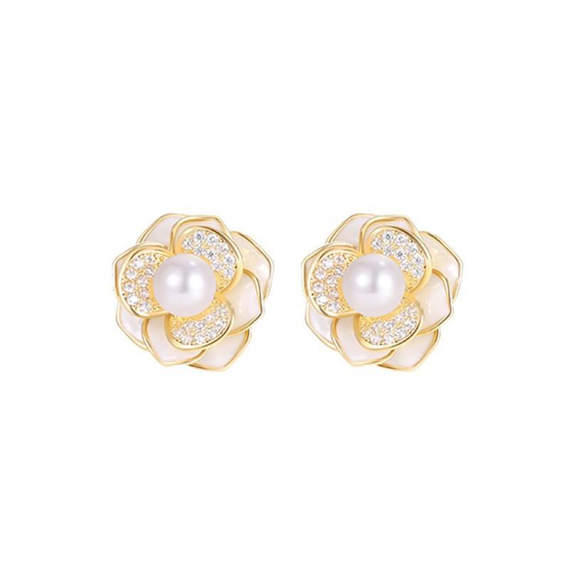 Steel needle French camellia stud earrings high-end flower pearl earrings 1111 new temperament earrings