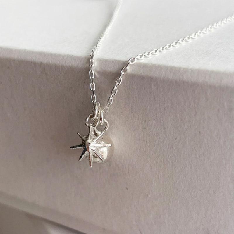 Melliv Silver Star & Kugel Doppelanhänger Halskette_mvn09