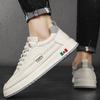 Herrenschuhe Frühling und Herbst neu Lederoberfläche atmungsaktiv vielseitig weiche Sohle Einschlupf lässige Mode vielseitig rutschfeste Board-Schuhe