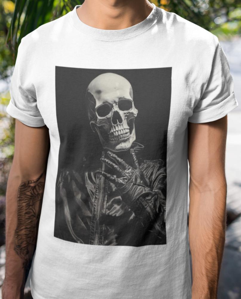 

Футболка «Череп в кожаной куртке» – Темная готическая футболка с графикой скелета, Смелый Альтер XL