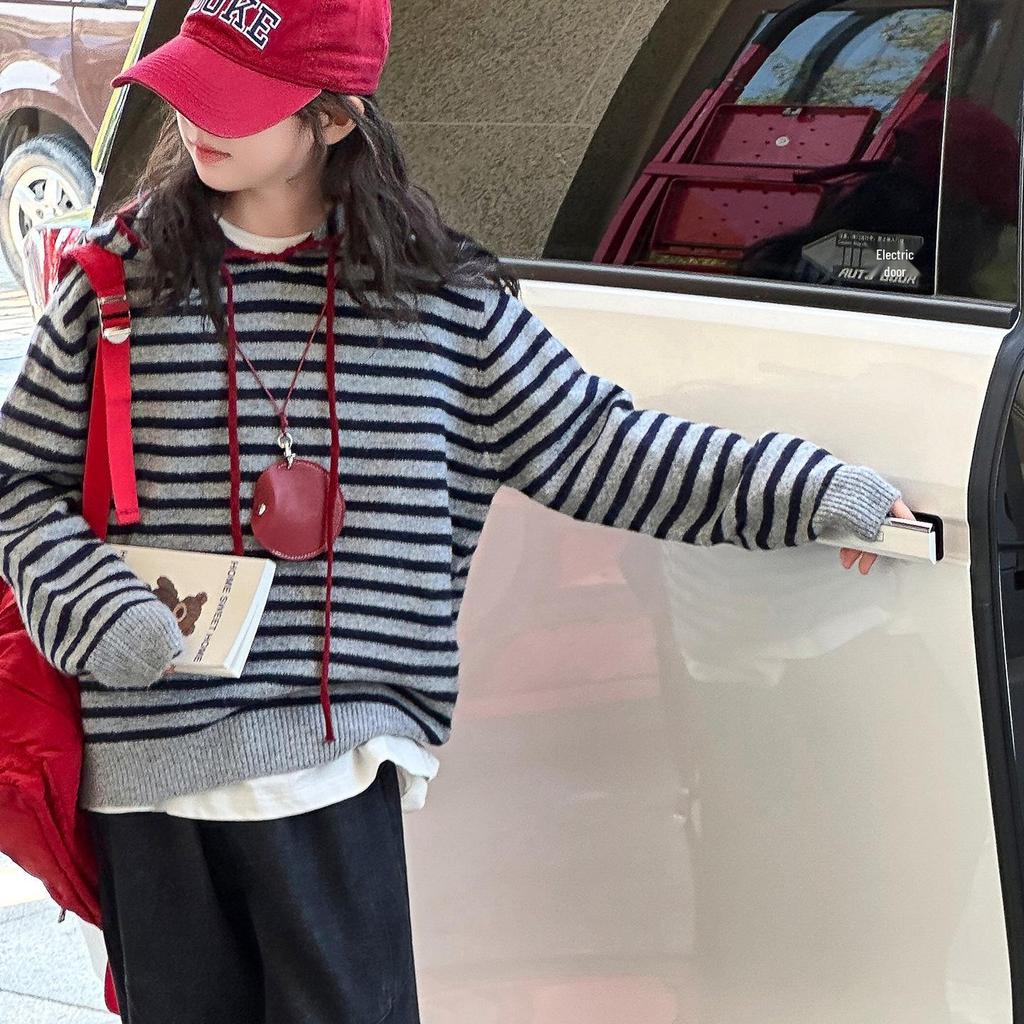 Mädchen Strickjacke mit Streifen und Kapuze für Frühling und Herbst 2025