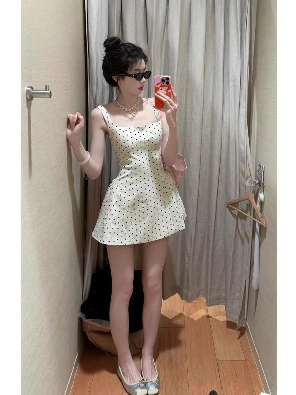 

Women s A-line White Polka Dot Camisole Dress, Perfect for Early Summer with Cinched Waist, Ideal for Beach Days. Extra Large