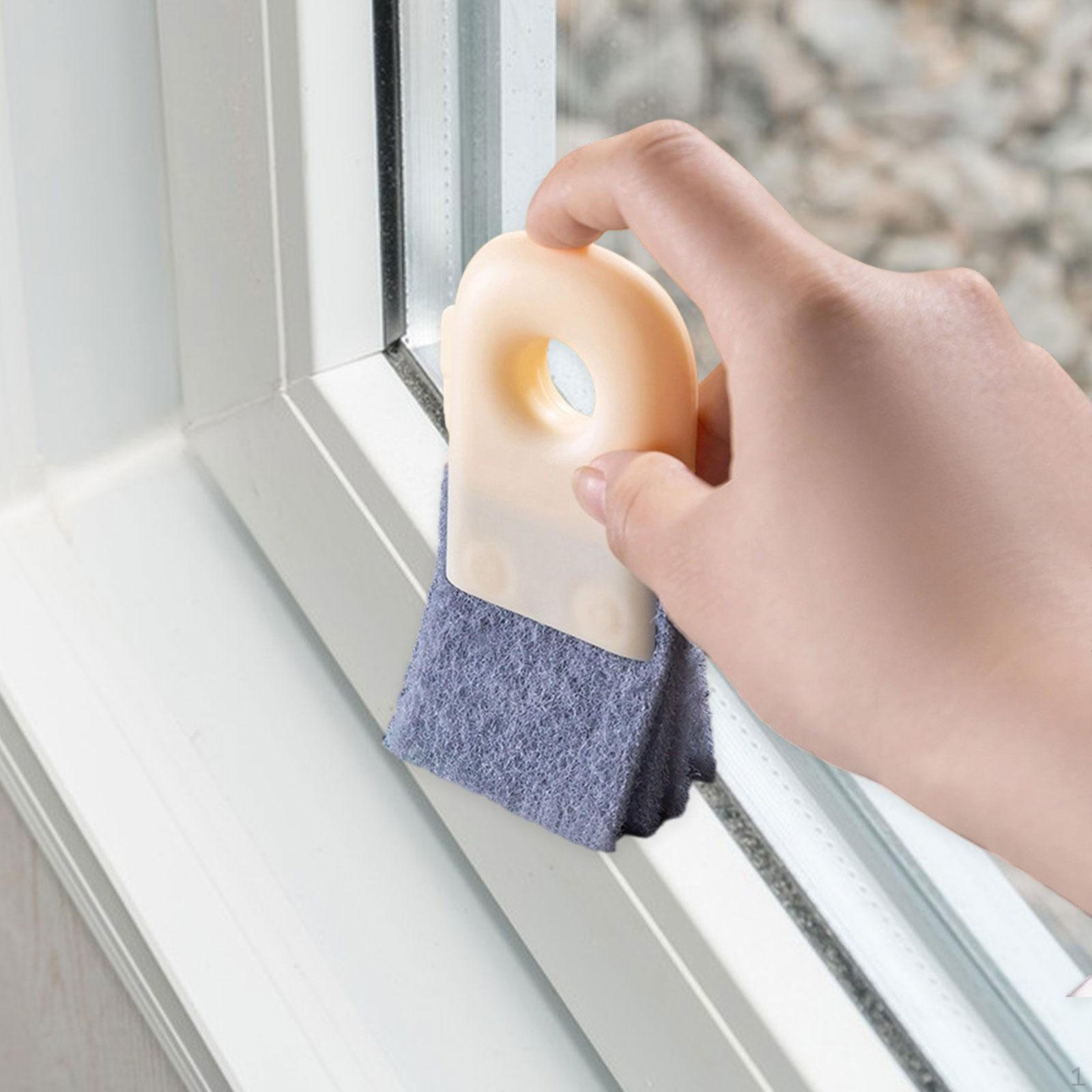 

Щетка для чистки оконных пазов и узких мест