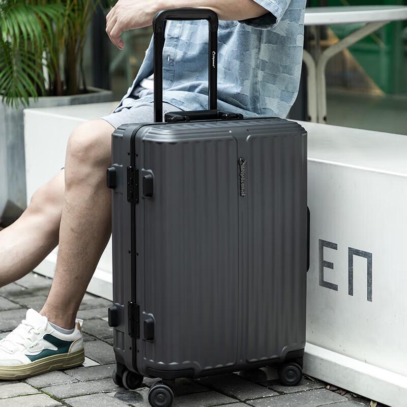 Diplomat ABS Spinner Carry-on Suitcase