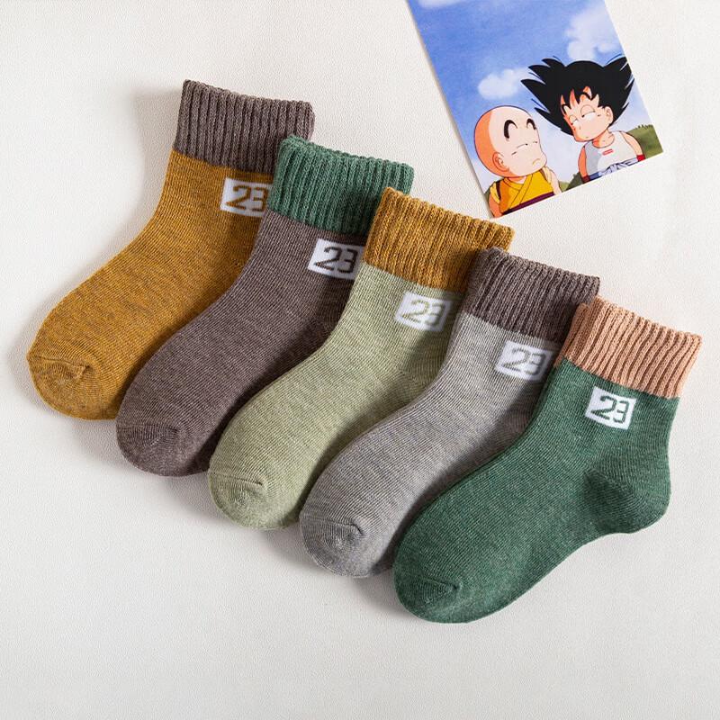 

Girls Striped Mid-Calf Cotton Socks S