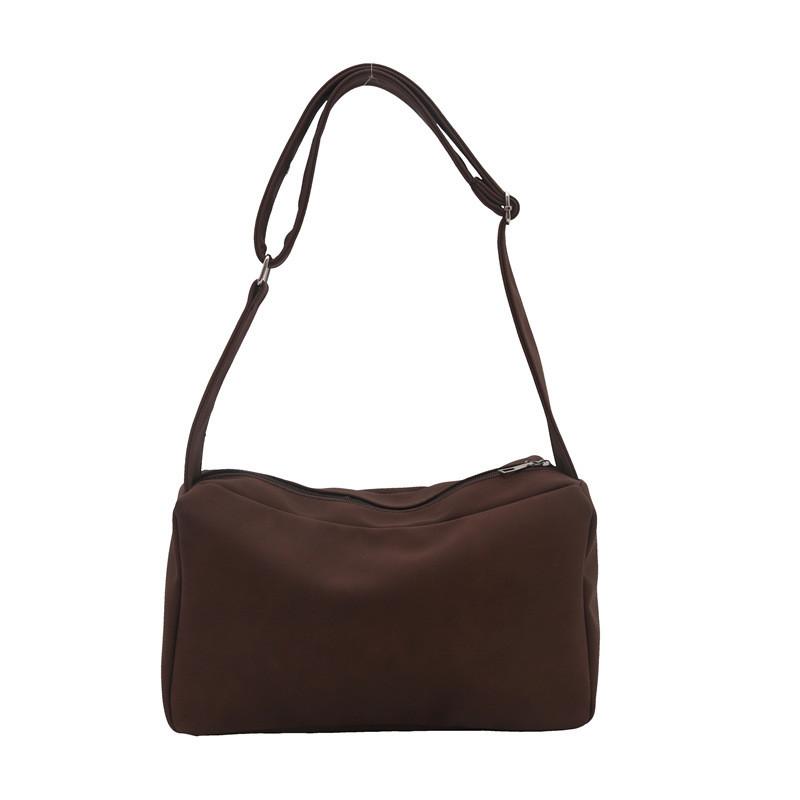 Large Capacity Trendy Fall Fashion Minimalist Design Stylish Pillow Bag For Daily Use In Black Brown And Coffee Colors