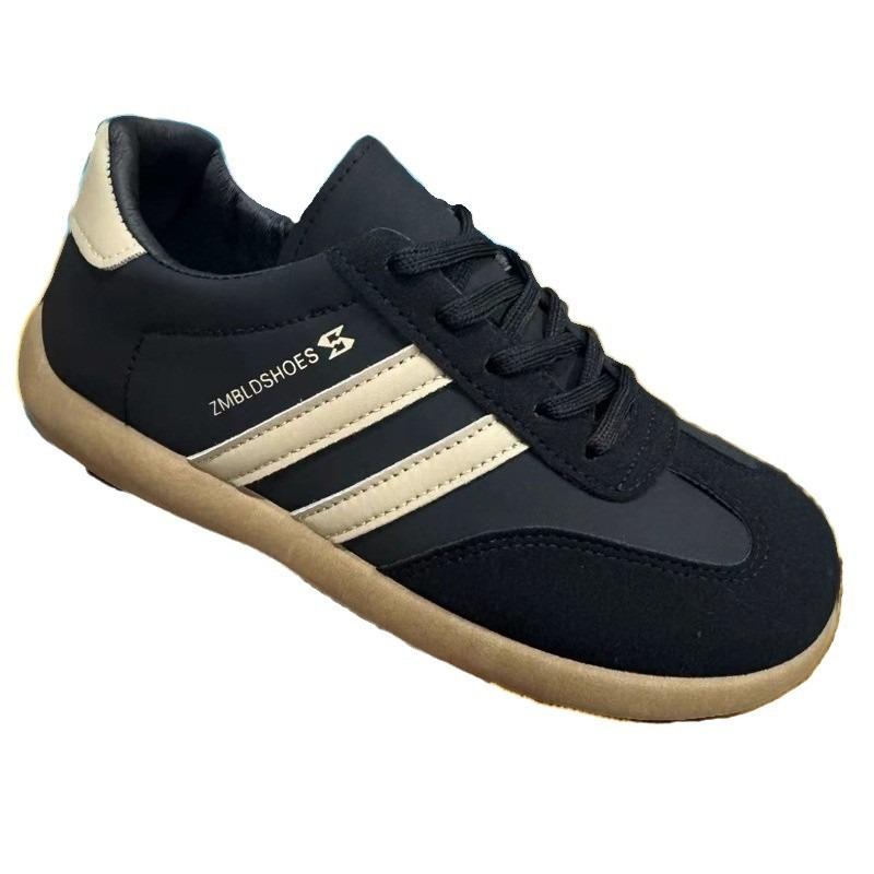 Soft-soled women's new breathable flat-soled versatile big head shoes, light shoes, sports and leisure board shoes