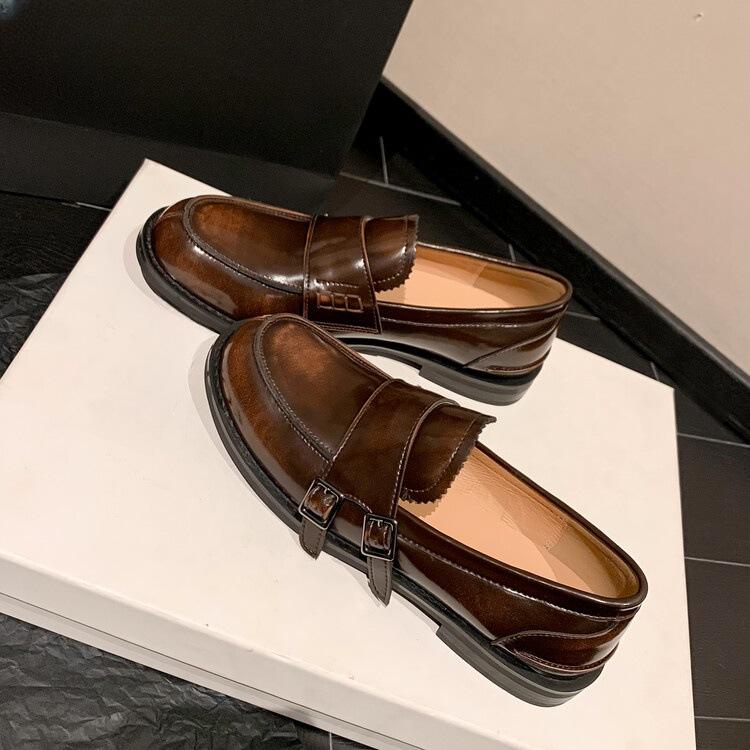 

Retro polished brown round head small leather shoes British style one pedal thick heel loafers 2025 new women s single shoes autumn 40 коричневый