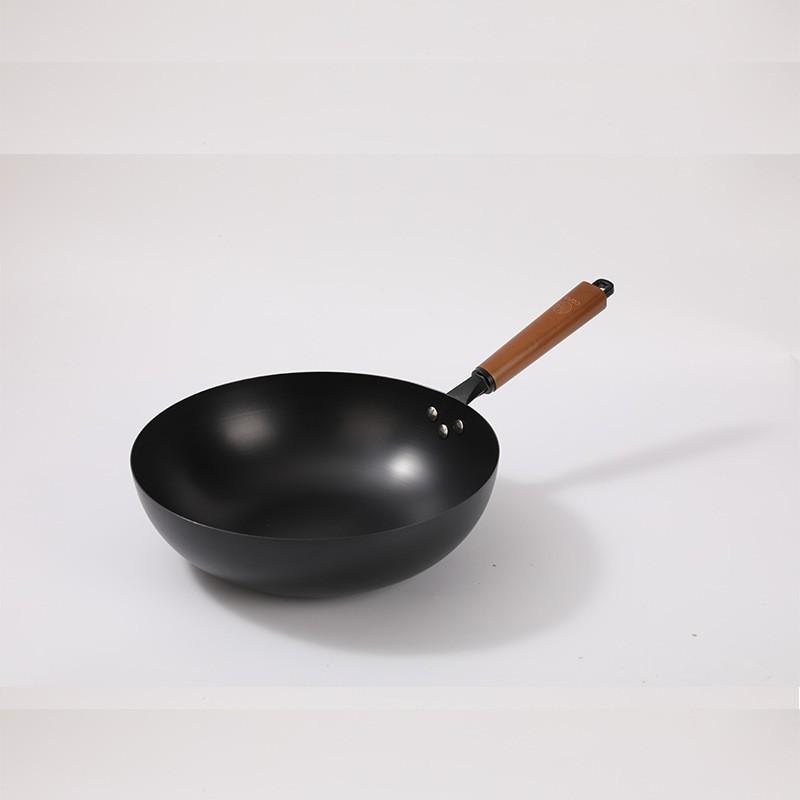Traditional Cast Iron Wok Non-Stick Round Bottom Stir Fry Pan Gas Stove Home Cooking None