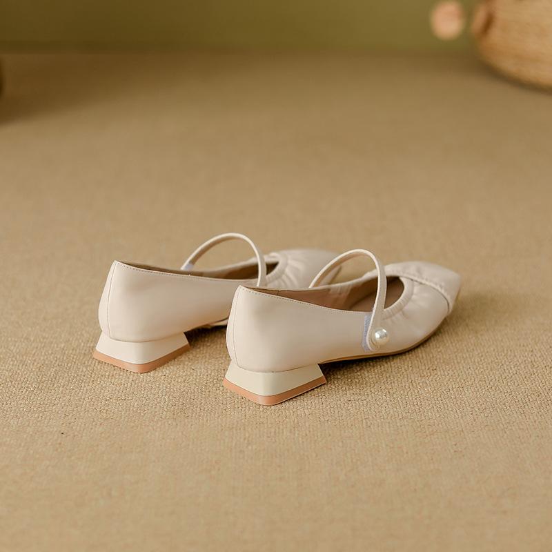Square Head Low Heel Mary Jane Shoes New Pleated Word with Light Mouth Commuting Single Shoes Pearl High Heels Children