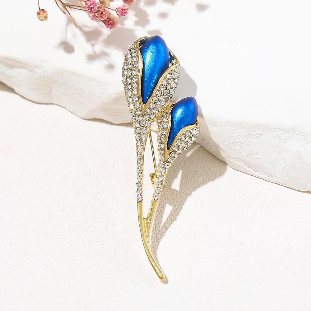 High-End Pearl & Rhinestone Butterfly Brooch for Women's Fashion Suits and Scarves