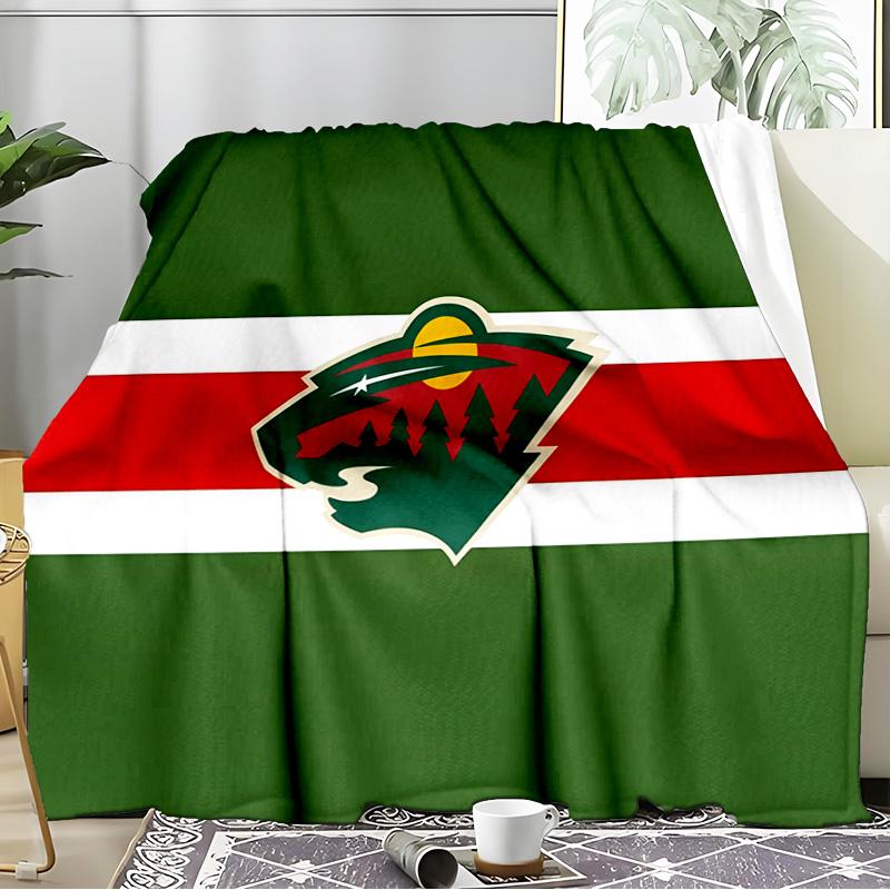 Minnesota wild Blanket Flannel Throw for Sofa, Travel, Camping, Livingroom, Office, Chair and Bed Soft and Warm Holiday Birthday gifts