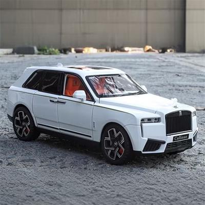 1/24 2025 Rolls Royce SUV Cullinan Alloy Luxury Car Model Diecasts Metal Toy Car Vehicles Model Sound Light Simulation Kids Gift