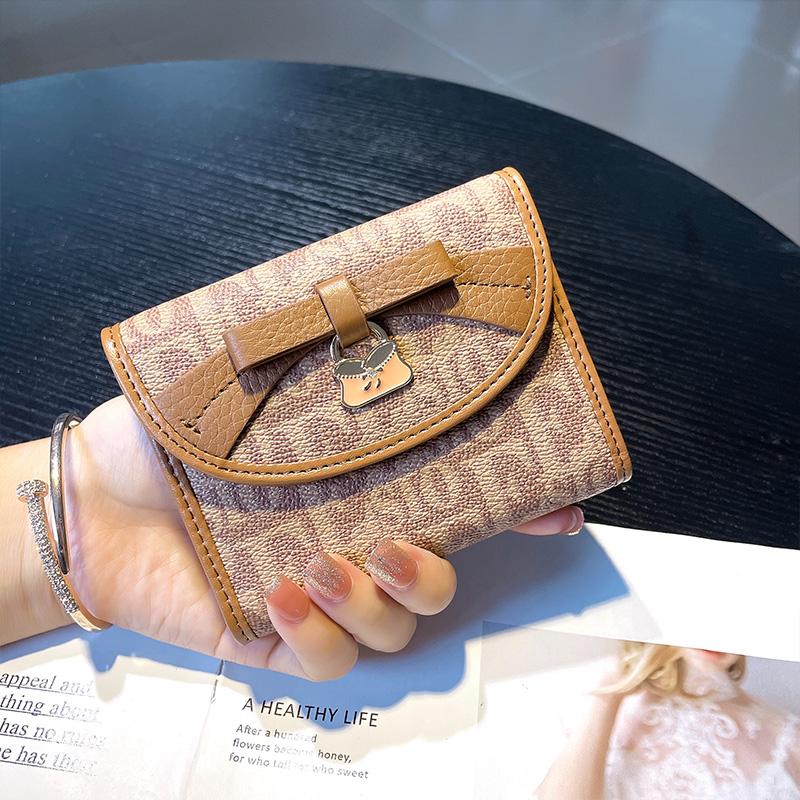 

Новые короткие женские кошельки с бантом, двухцветный кошелек из натуральной кожи с орнаментом, тройной кошелек для писем, конверт из воловьей кожи, бумажник коричневый