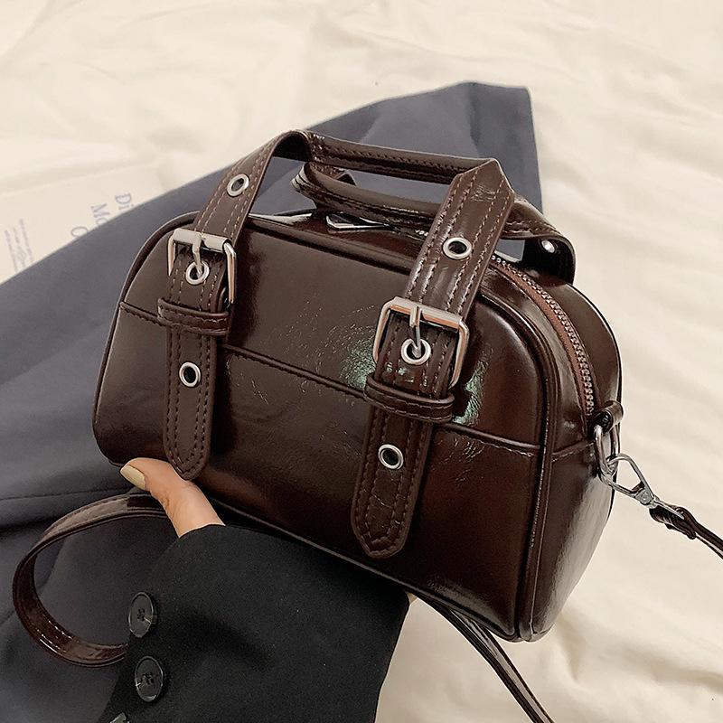 Cool Locomotive Style Niche Design Bag Versatile Personality Shoulder Messenger Bag Woman