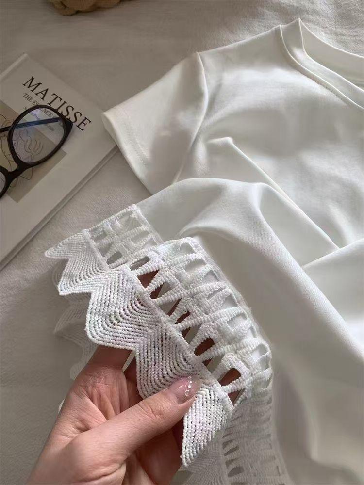 Elegant Floral Lace Patchwork Cotton T-shirt - White, Short Sleeve, Summer Style