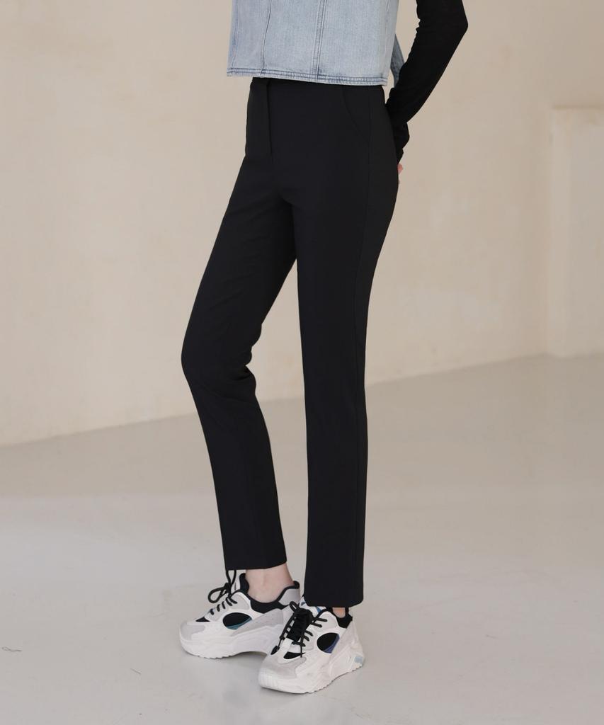 Jikeulib Secret Banding Spandex Slim Fit Straight Slacks