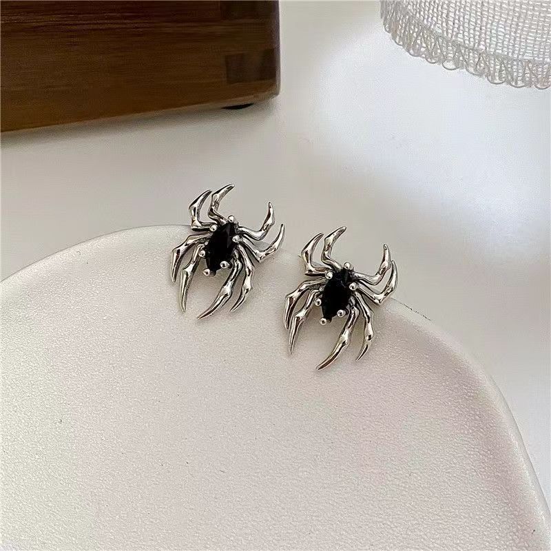 Orecchini a ragno minimalisti coreani con perno in argento S925; orecchini lussuosi personalizzati in stile retrò scuro con un senso del design
