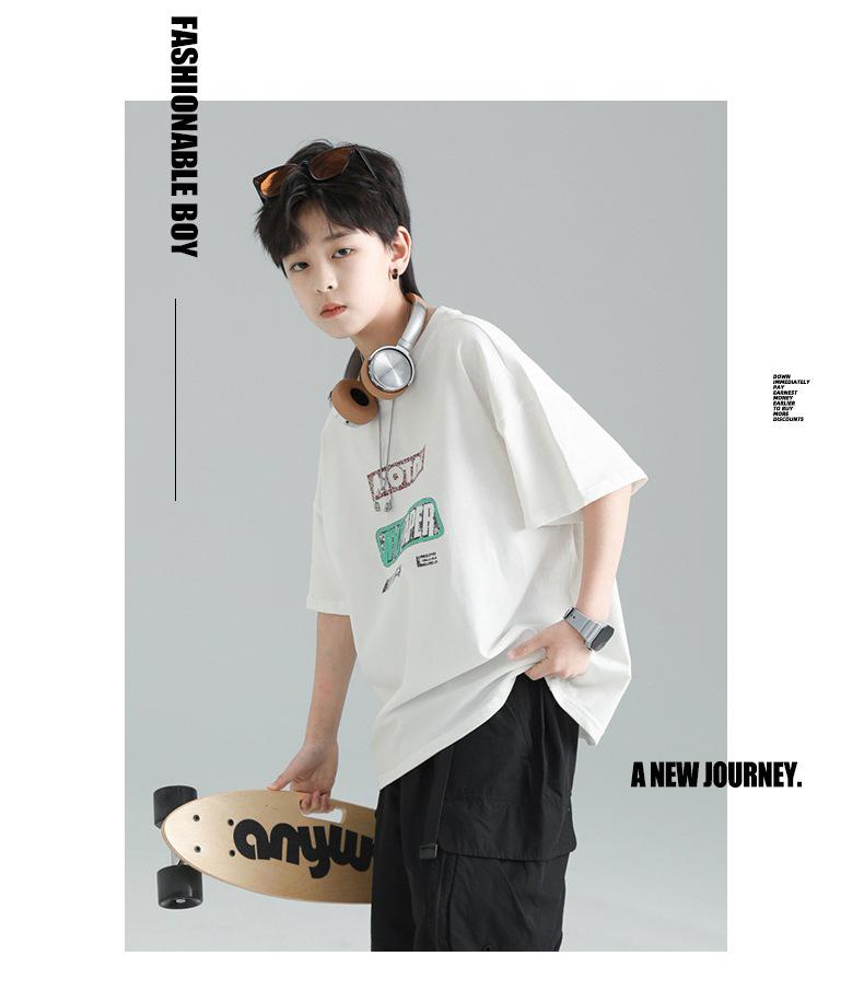 Boys' Trendy Korean Style Cartoon T-Shirt - Casual Loose Fit, Short Sleeve Summer Top