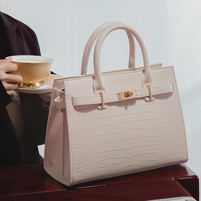 Weiße Handtasche mit Krokodilmuster: 2025 Mode weiche Leder Mama Tasche, Schulter & Messenger Hochzeit Tasche
