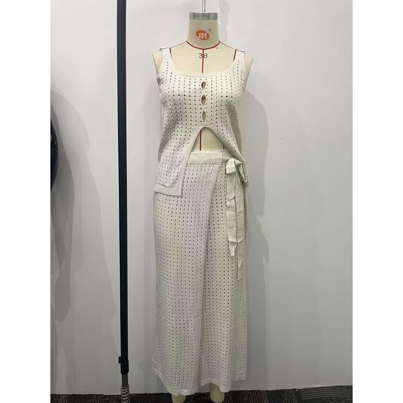 

Fashion Wind Beach Vacation Cut Out Knitting Camisole Skirt Suit Halter and Skirt Set White XXL