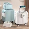 GoTrip Durable Spinner Suitcase