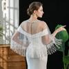 Mantello Nuziale in Tulle con Frange di Perle, Stola Corta Trasparente da Matrimonio con Chiusura Frontale a Perla, Coprispalle Perlate per Abito da Sposa Sirena Senza Spalline, Servizio Fotografico