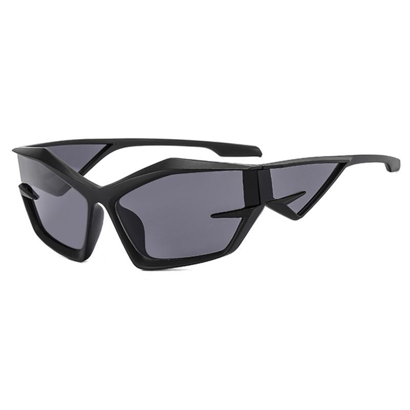Exaggerated futuristic technology YK sunglasses new European and American catwalk sunglasses heterosexual sun