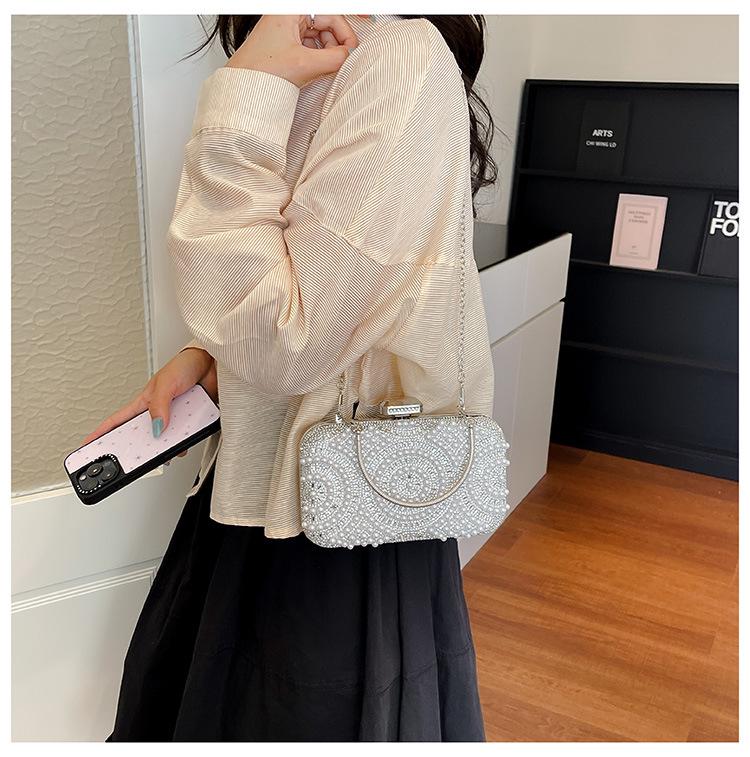 Elegant Socialite Beaded Rhinestone Evening Handbag 2026 - Women's Chain Shoulder Crossbody Bag