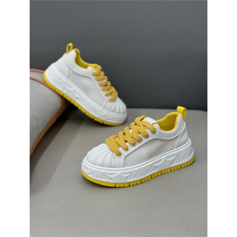 New comfortable shoes, sports shoes, breathable and comfortable cds