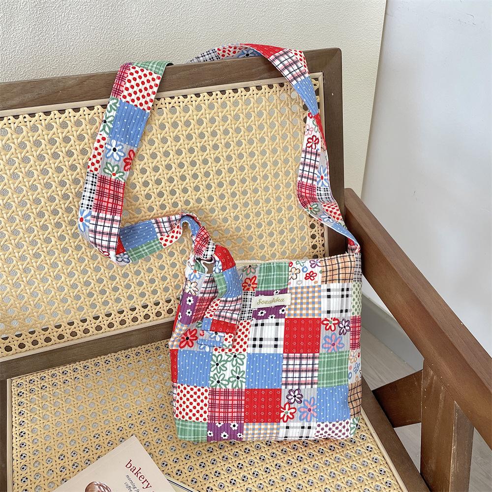 

Холщовая сумка с рисунком сломанного цветка, на плечо, сумка-мессенджер, сумка-ведро, узорная сумка подмышку.