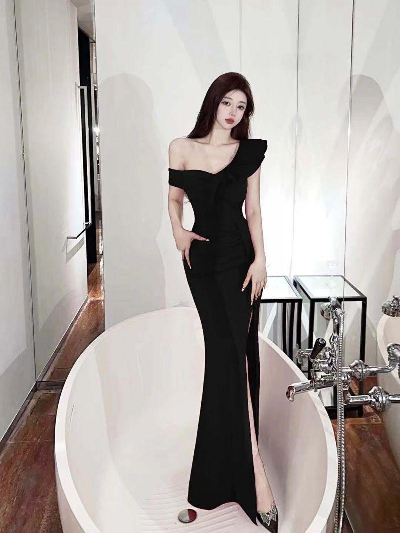 

Stylish and sexy one-shoulder dress, slim-fitting waist split, light luxury, simple niche, high-end temperament, long women s dress S чёрный
