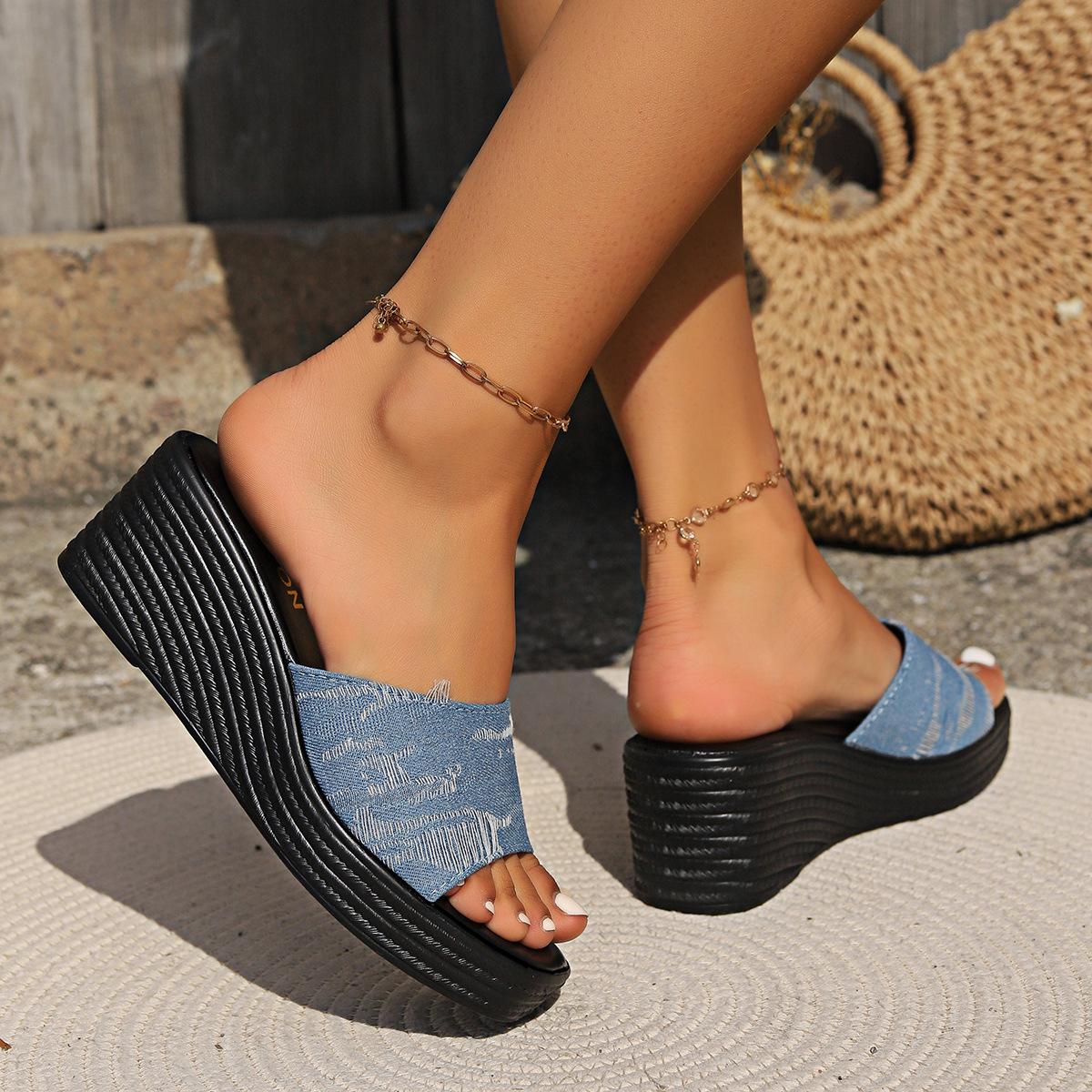 

Slippers women s 43 large size 2024 spring and summer new Roman platform women s shoes wedge heel women s cool slippers 43