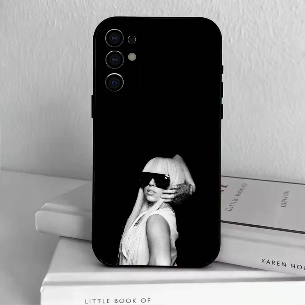 

D-Talented singer Lady Gaga Phone Case For Samsung S25,S24,S21,S22,S23,S30,Ultra,S20,Plus,Fe,Lite,Note,10,Black Cover Samsung S235G