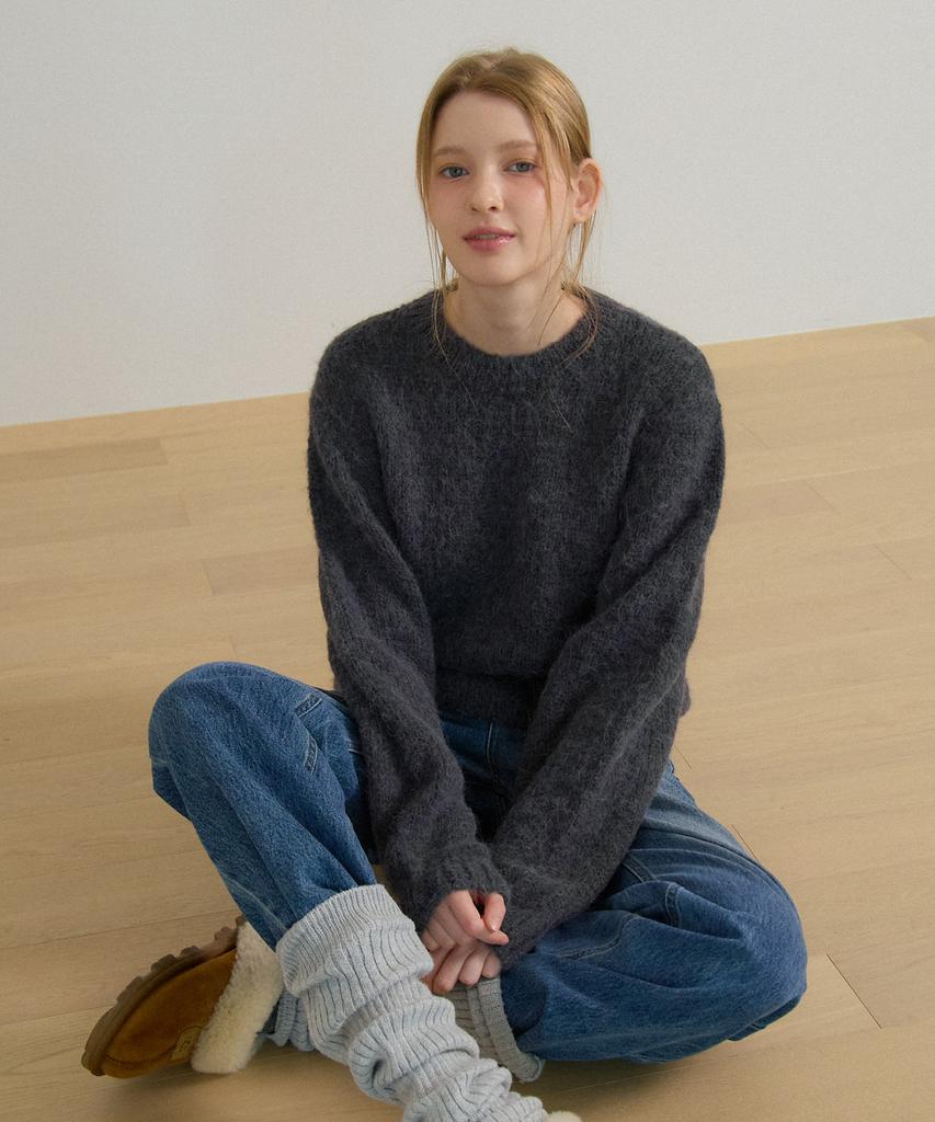VEM.VER Round Neck Alpaca Knit_Charcoal