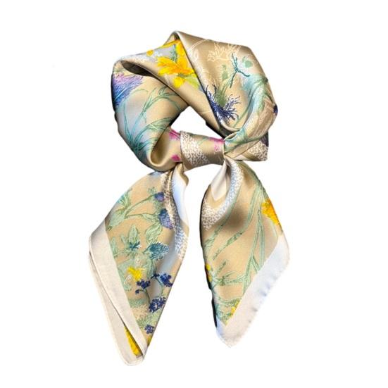 

Silky Scarf Smooth Silk-Like Texture Neck Gaiter Floral Geometric Print Neckerchief Versatile Professional Accessory