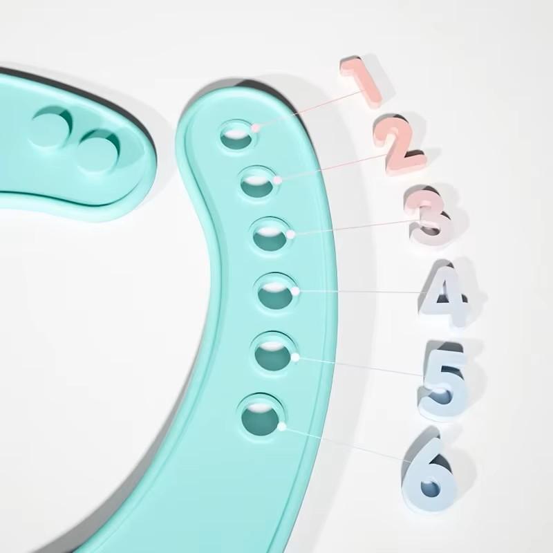 Silicone Bib Baby Feeding Stuff Waterproof Baby Bibs Baby Stuff Cute Solid Printed Kids Bib Girl Boy Adjustable Soft