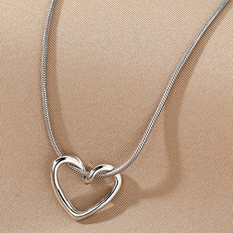 1pc Minimalist Stainless Steel Chain Necklace, Hollow Heart Pendant, Delicate Necklace for Women