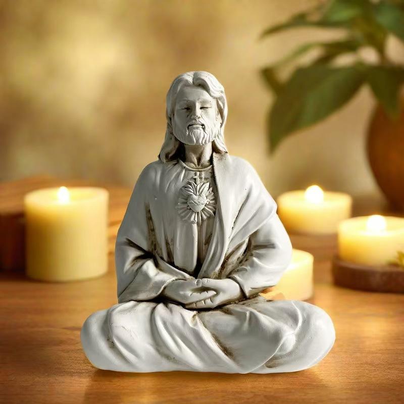 Priest statues, decorative ornaments, decorative items, household resin crafts