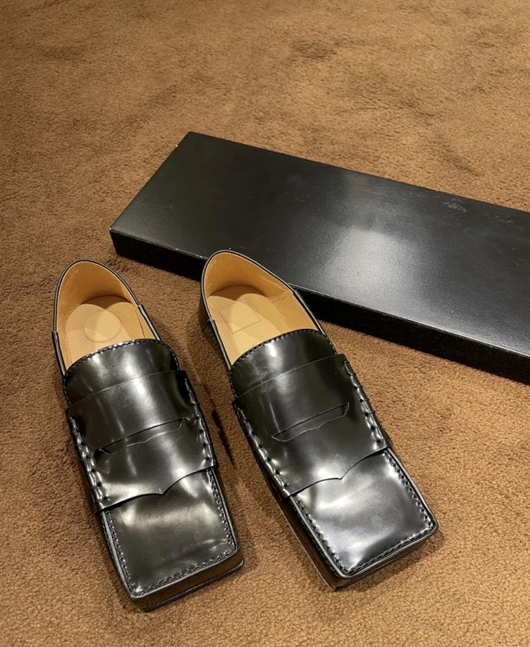 Versatile British Style Small Leather Shoes Women's Retro Black Soft Leather Square Head Medium Thick Heel Temperament Single Shoes