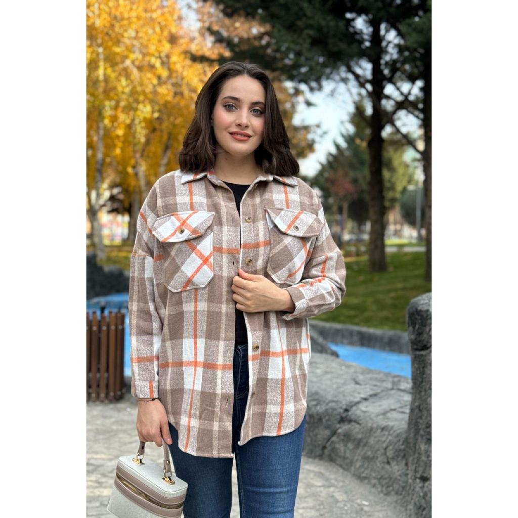 E0092 Women's Front Pocket Detailed Lumberjack Plaid Winter Jacket Shirt - Cream/black