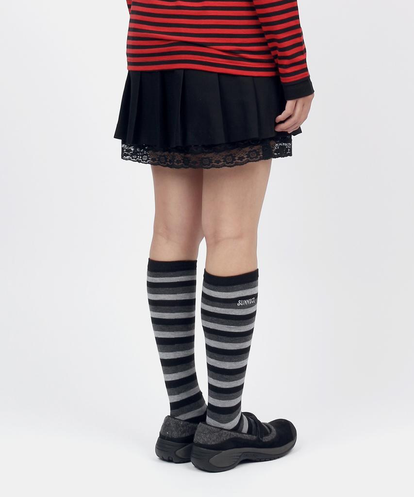 Sseonegteu Stage Pleats Skirt - Black