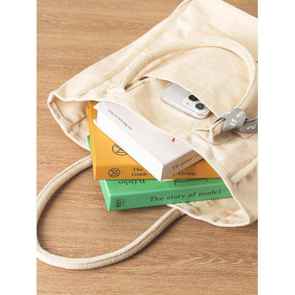 Daiso Embroidered Point Cotton Shoulder Bag  Ivory 