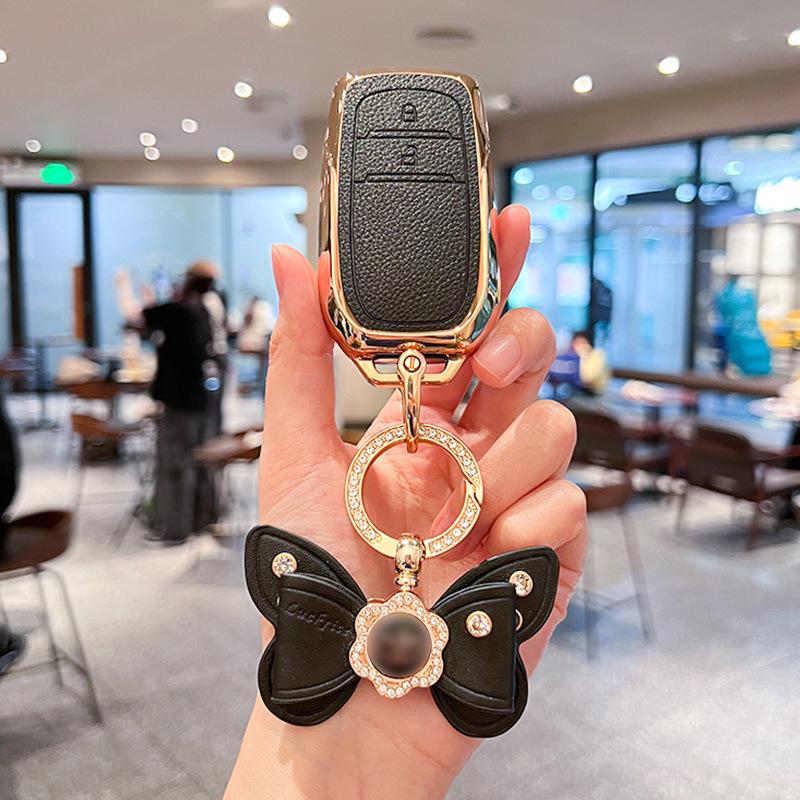 Toyota Camry, RAV4, Corolla, Levin, Avalon Key Cover for Women