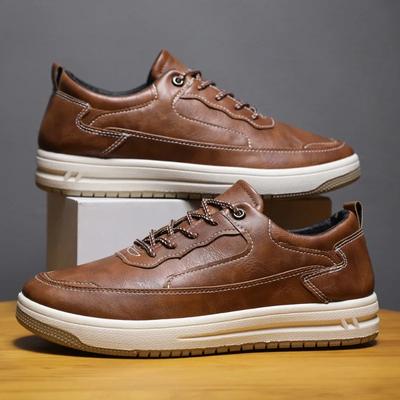 Designer's New Men's Casual Leather Shoes, Fashionable Men's Retro Leather, Casual Outdoor Hiking and Running Sports Shoes
