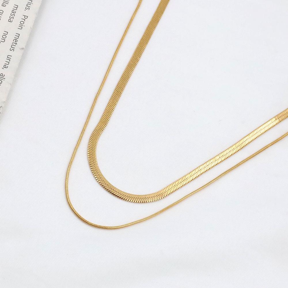 Simple Hip-Hop Neutral Style Men And Women With The Same Metal Double-Layer Chain Stacked With Titanium Steel 18K Necklace Collarbone Chain