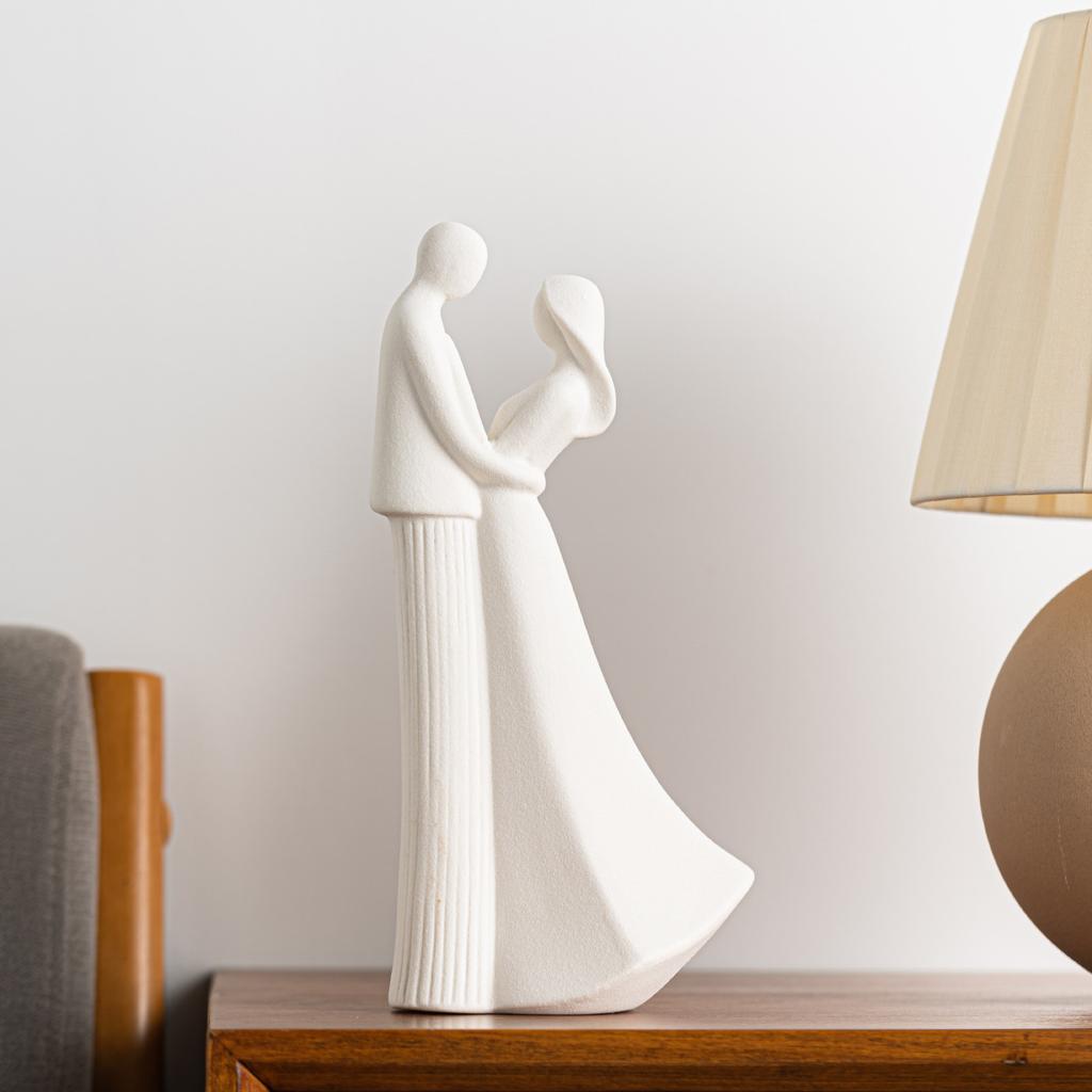 Nordic Style Wine Cabinet Romantic Ornament Simple Home Soft Decoration Couple Ceramic Handicrafts Valentine'S Day Gifts