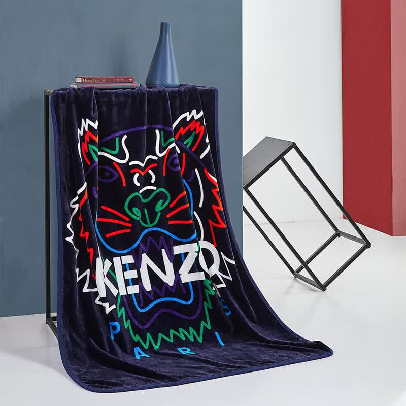 Плед KENZO с яркой головой тигра